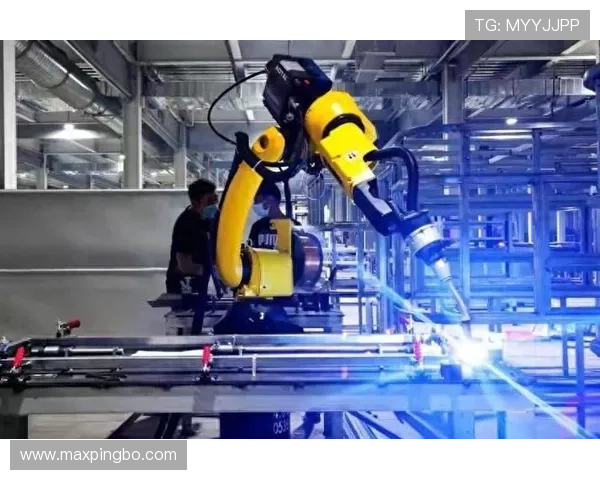 拜仁慕尼黑多线作战轮换体系承受压力，其稳定表现面临考验