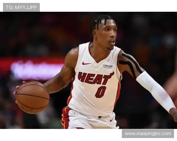 理查德森突破拉开空间提升球队无球效率明显